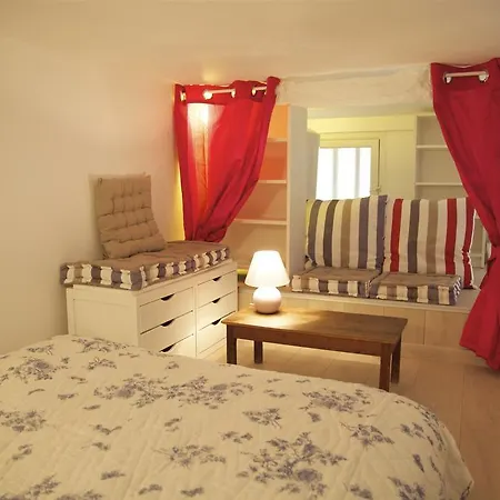 Le Flore Apartment *