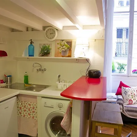 Le Flore Apartment *
